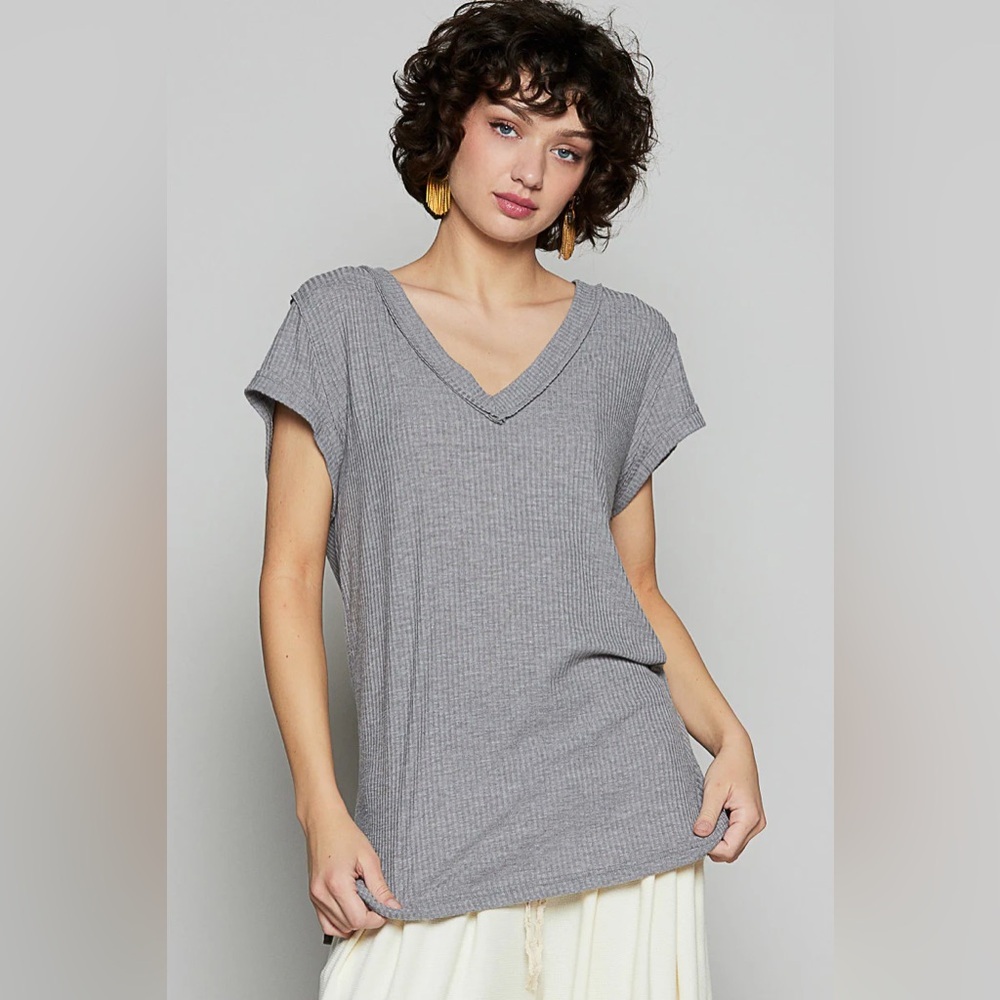POL Ribbed Jersey Knit V-Neck Top